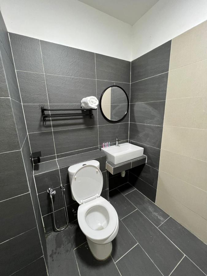 Hassma Studio Apartment At Kompleks Mutiara Gm Gua Musang Kültér fotó