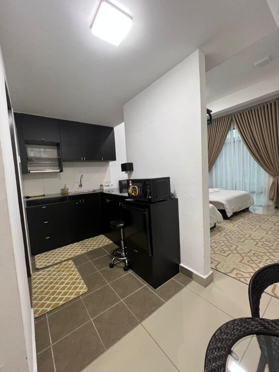 Hassma Studio Apartment At Kompleks Mutiara Gm Gua Musang Kültér fotó